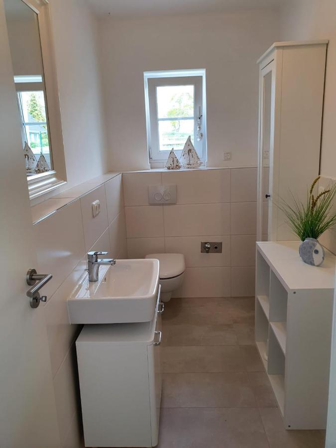 Ferienhaus 2 Achterwasser-Findling Usedom Lutow Luaran gambar